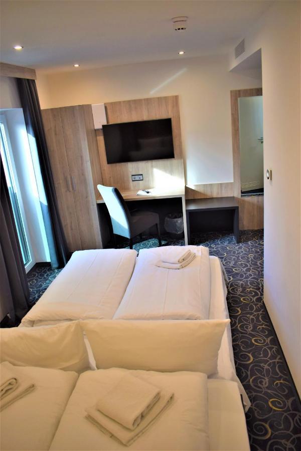 The Staycation By Lehmann Hotels Sindelfingen Exterior foto